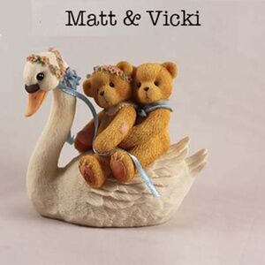 Cherished Teddies Matt & Vicki